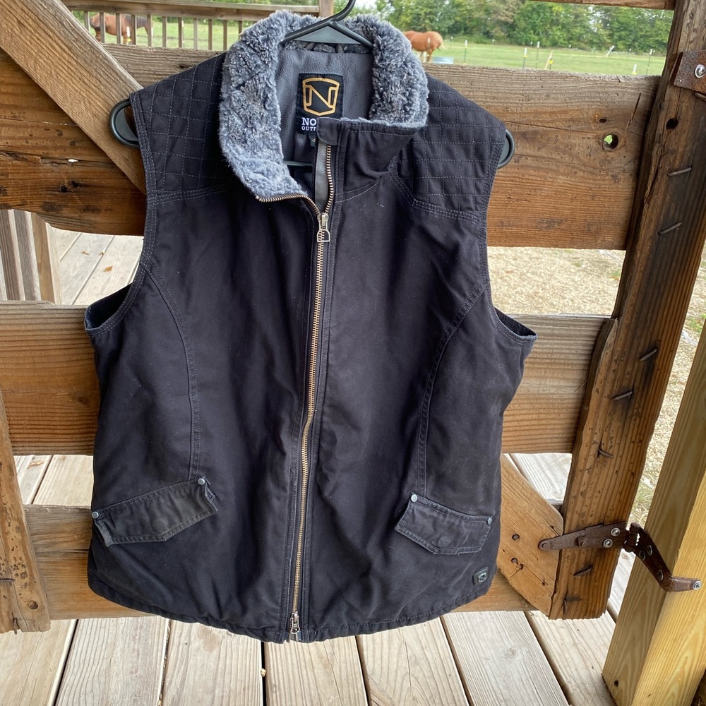 Black Noble Outfitters 2x vest